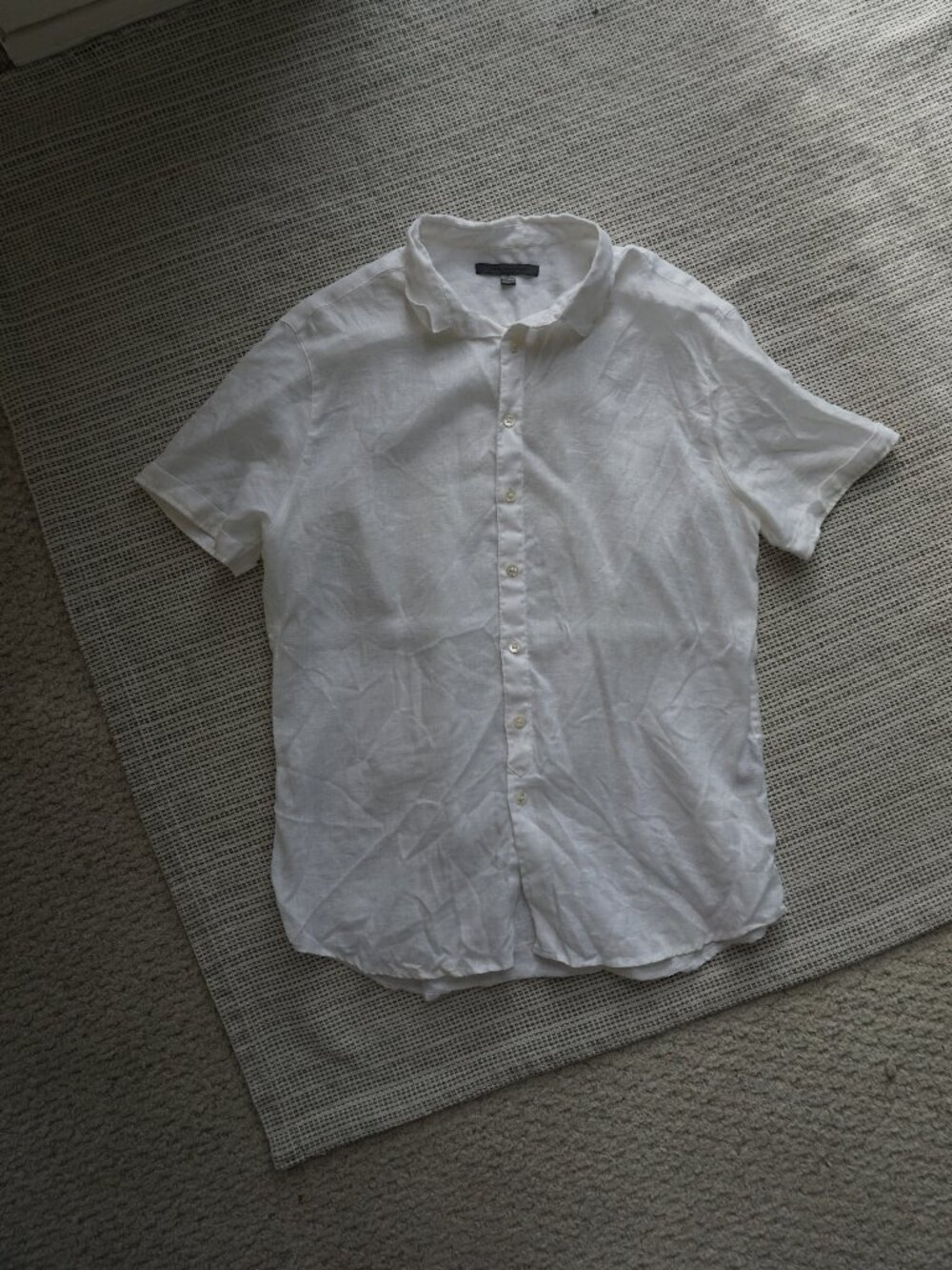 John Varvatos White Linen Button Up Shirt Medium